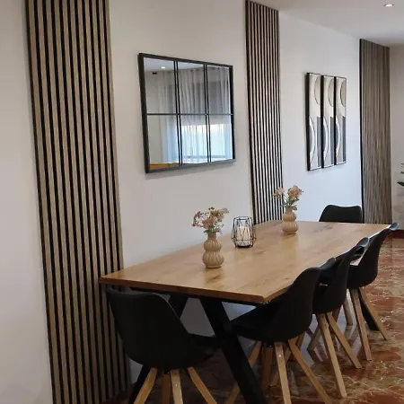 Vistas A La Mezquita *